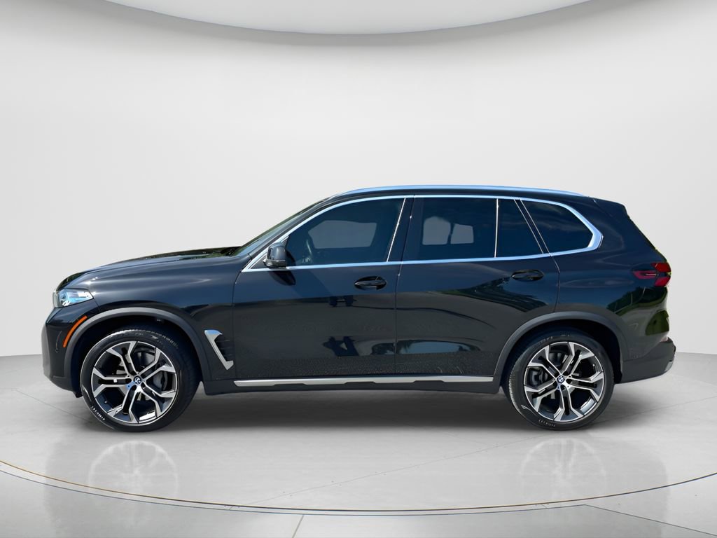 Used 2025 BMW X5 xDrive40i w/ Parking Assistance Package AWD/4WD image 8
