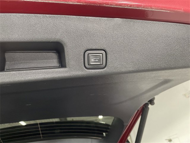 Certified 2024 GMC Acadia Elevation w/ Luxury Package image 16