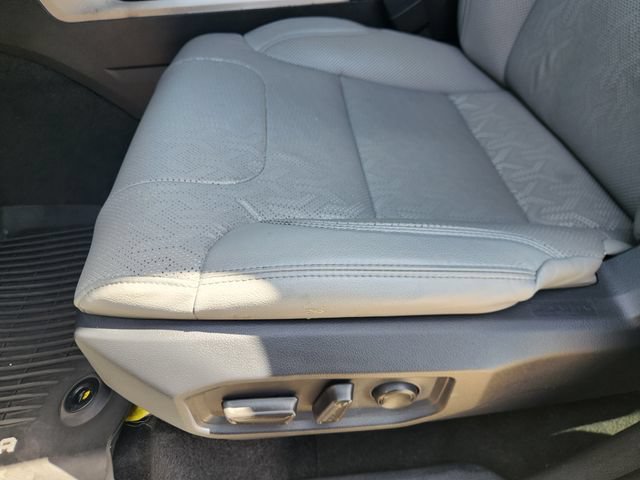 Used 2024 Toyota Tundra SR5 w/ SR5 Premium Package AWD/4WD image 21