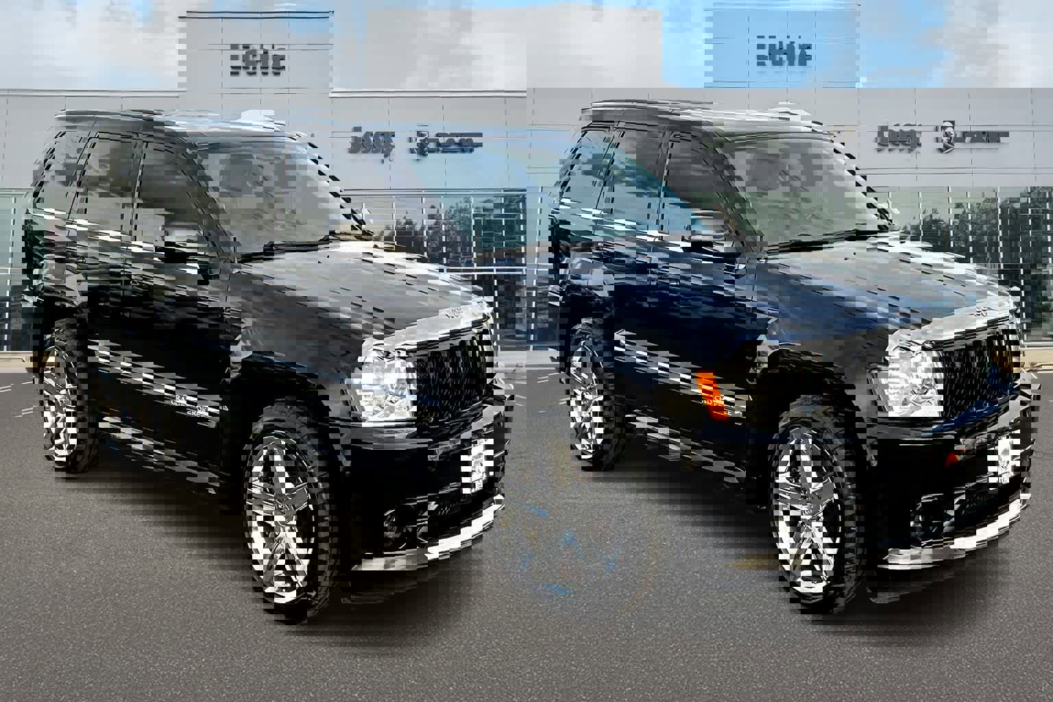 Used 2007 Jeep Grand Cherokee SRT8 w/ SRT Option Group I image 22