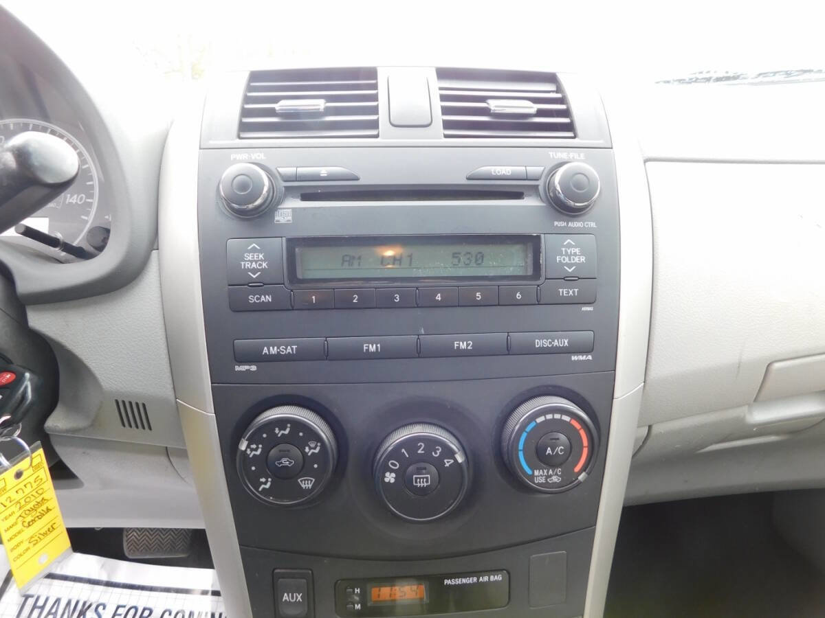 Used 2010 Toyota Corolla LE FWD image 10