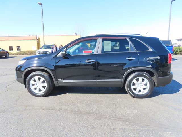 Used 2012 Kia Sorento LX w/ Convenience Pkg image 4