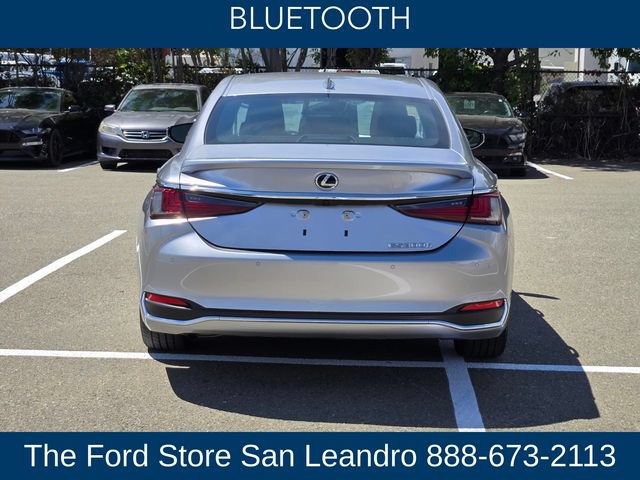 Used 2025 Lexus ES 300h w/ Premium Package FWD image 6