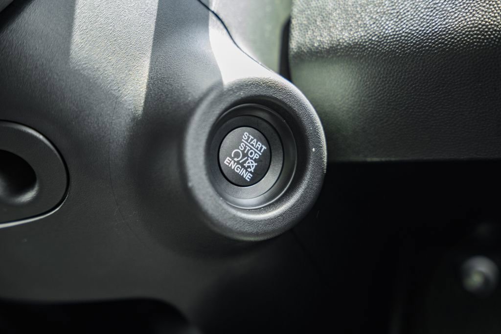 New 2025 RAM ProMaster 3500 w/ Quick Order Package 22G SLT image 22