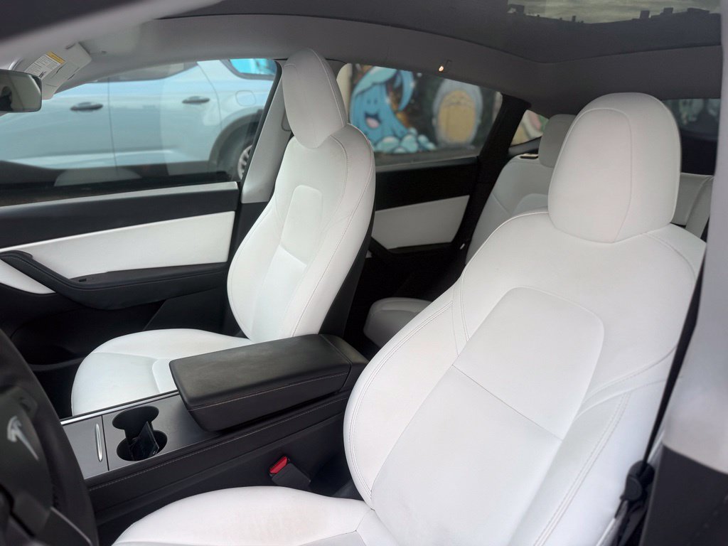 Used 2021 Tesla Model Y Long Range AWD/4WD image 12