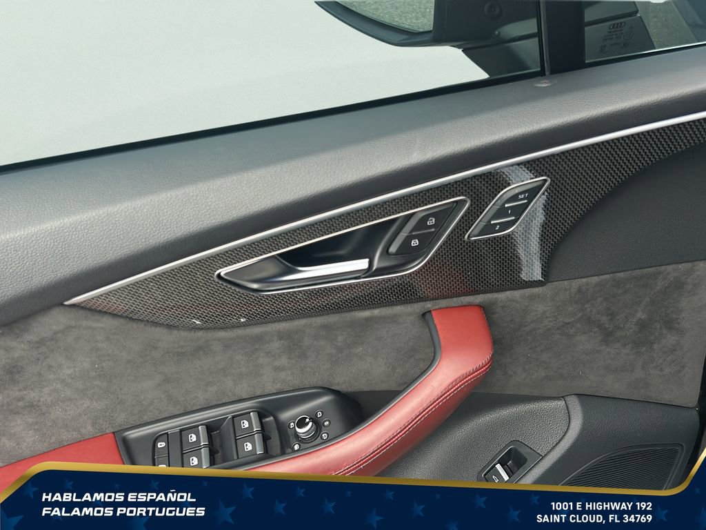 Used 2022 Audi SQ7 Prestige AWD/4WD image 11