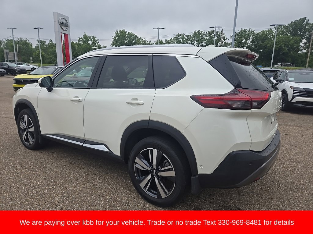 Used 2023 Nissan Rogue SL AWD/4WD image 5