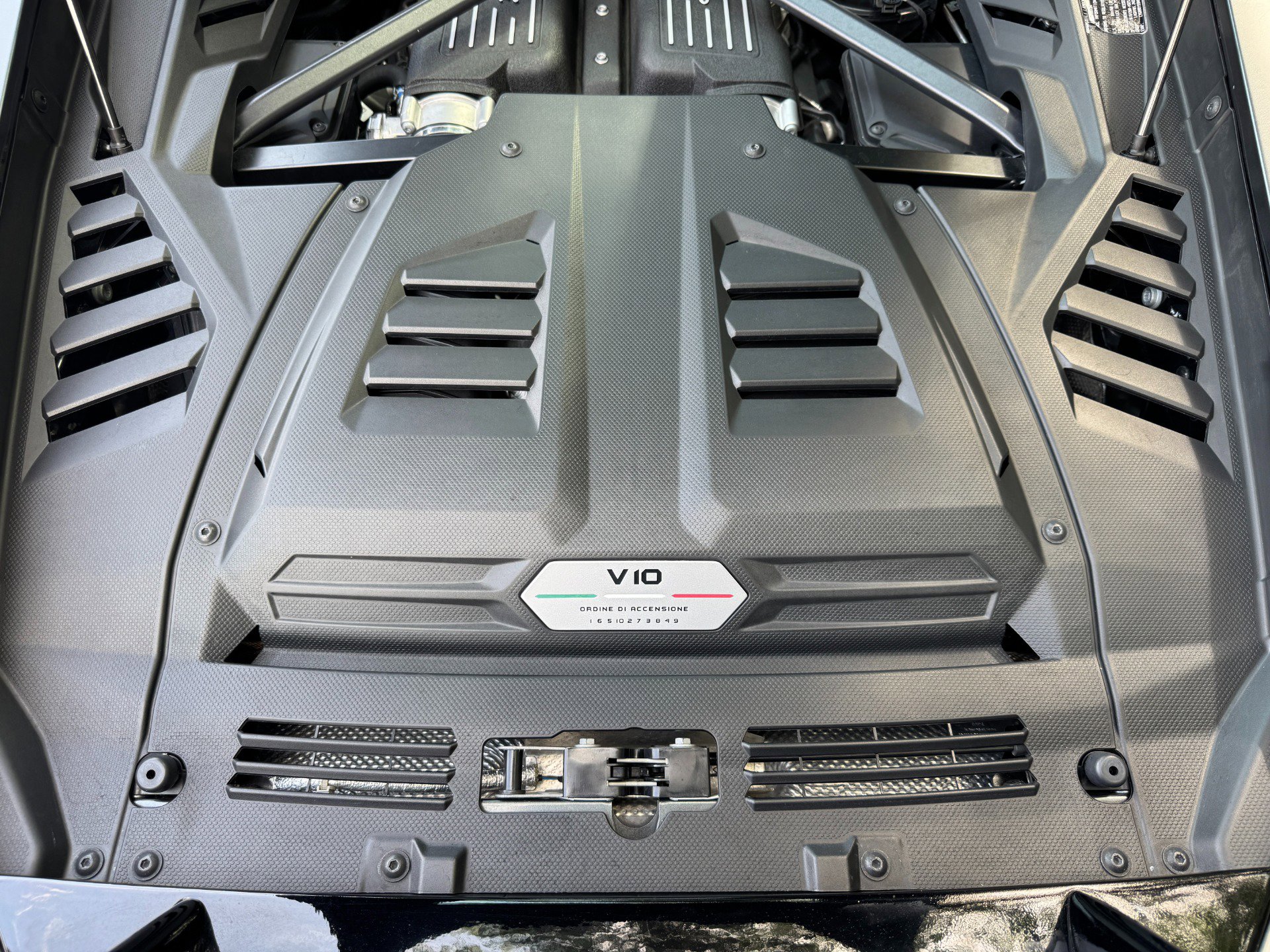 Used 2020 Lamborghini Huracan EVO AWD/4WD image 62