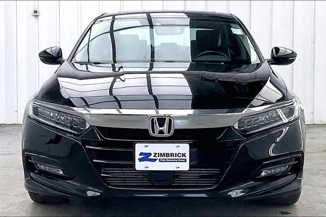 Used 2019 Honda Accord Touring image 3