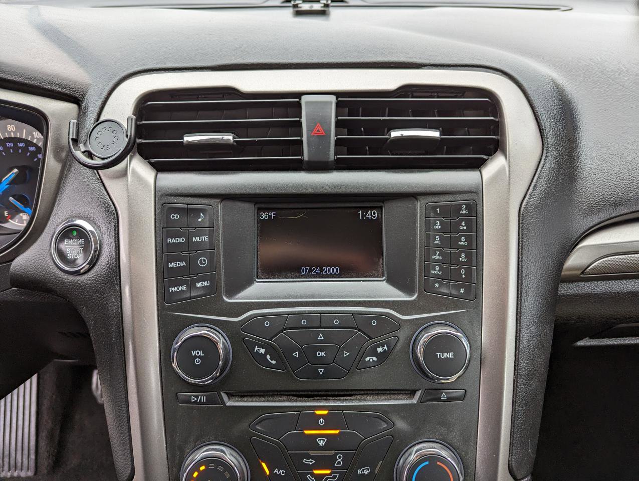 Used 2017 Ford Fusion S image 21