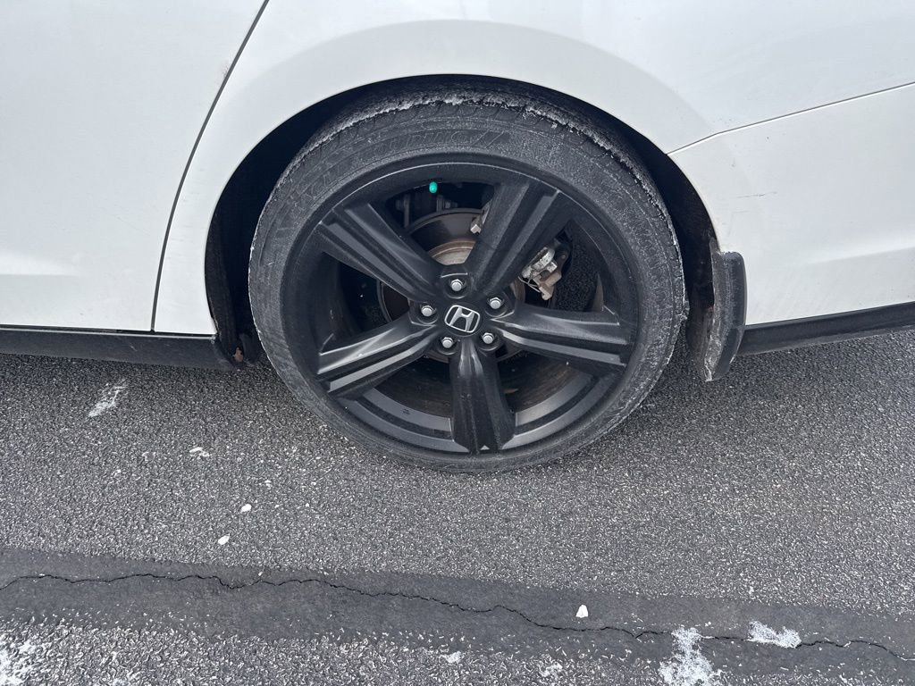 Used 2024 Honda Accord Sport image 6