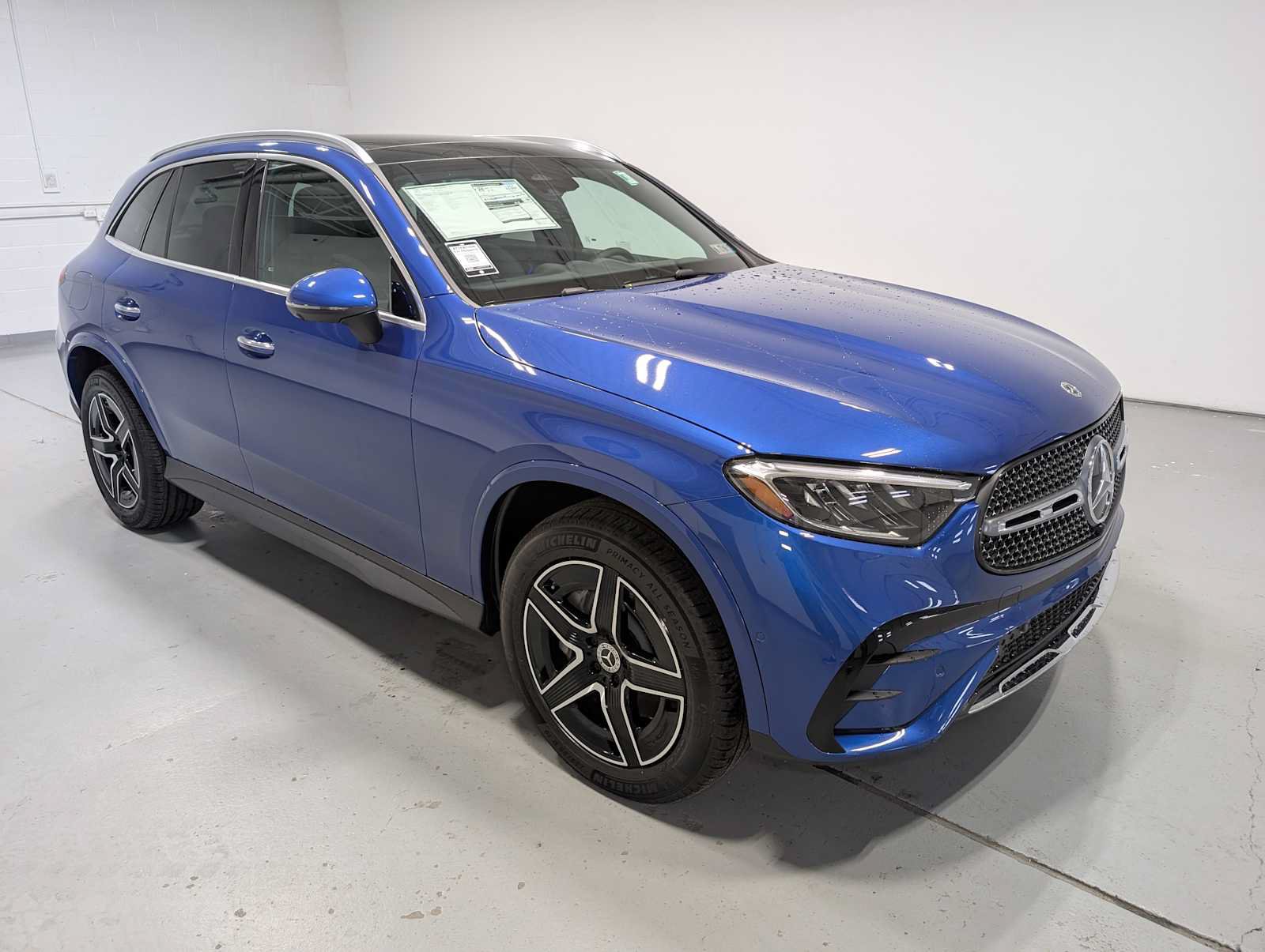 New 2026 Mercedes-Benz GLC 300 4MATIC image 6