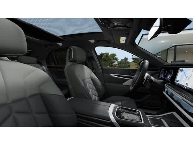 New 2026 BMW 760i xDrive w/ Executive Package AWD/4WD image 9