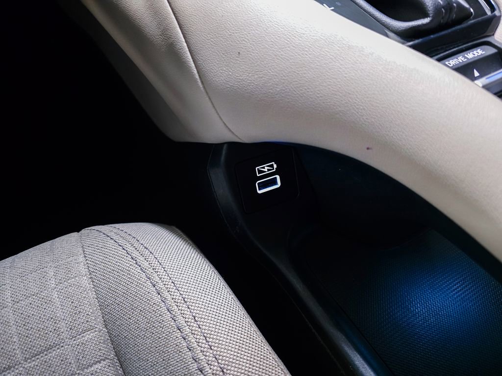 Used 2024 Honda HR-V LX image 31