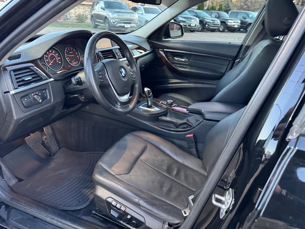 Used 2015 BMW 328i xDrive Sedan AWD/4WD image 17