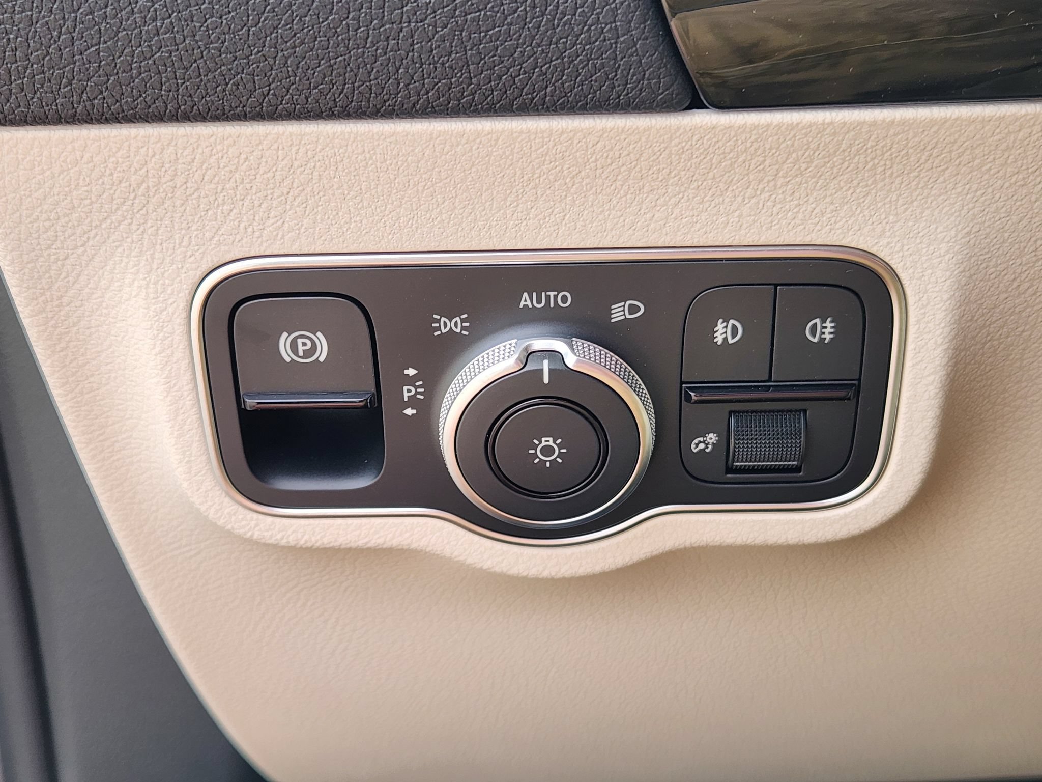 New 2026 Mercedes-Benz GLA 250 4MATIC image 18
