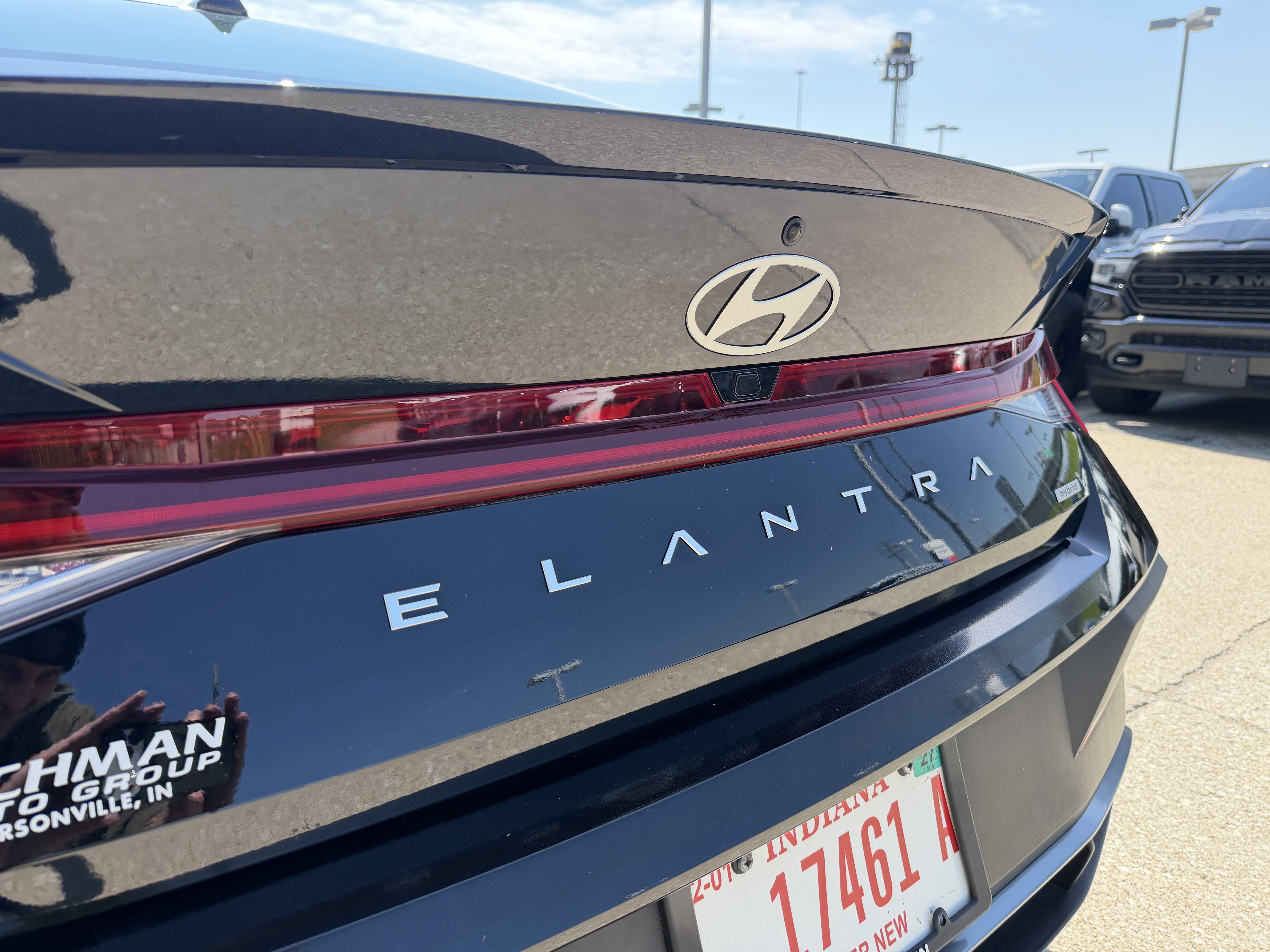Certified 2025 Hyundai Elantra SEL image 8