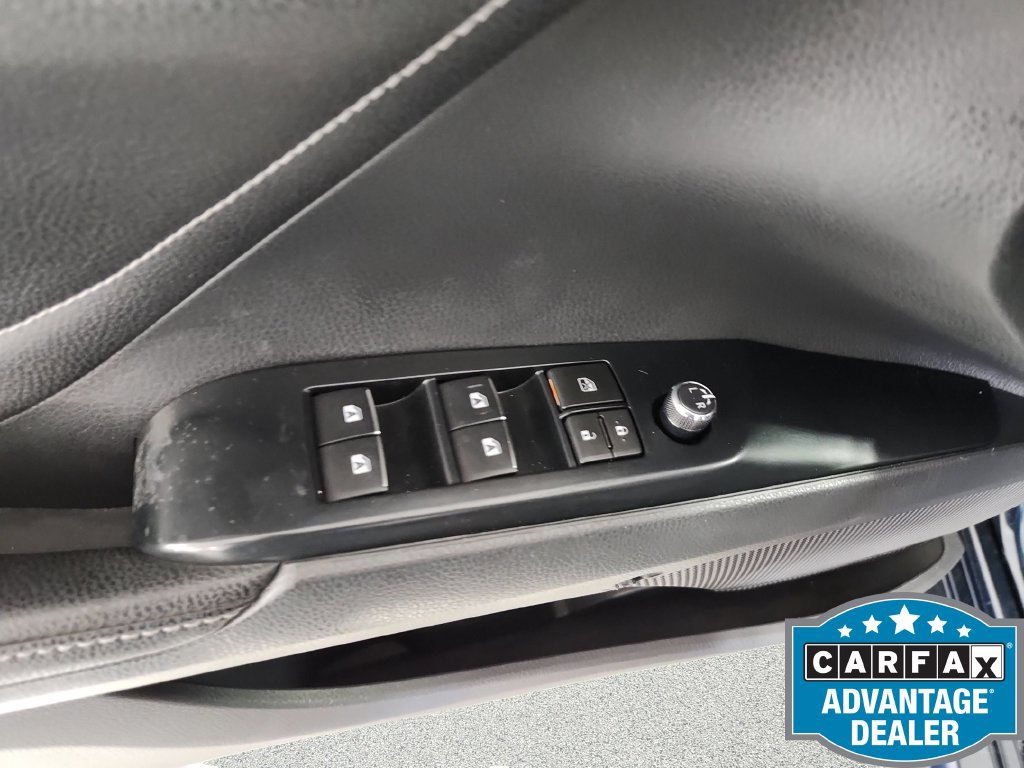 Used 2018 Toyota Camry XSE FWD image 18