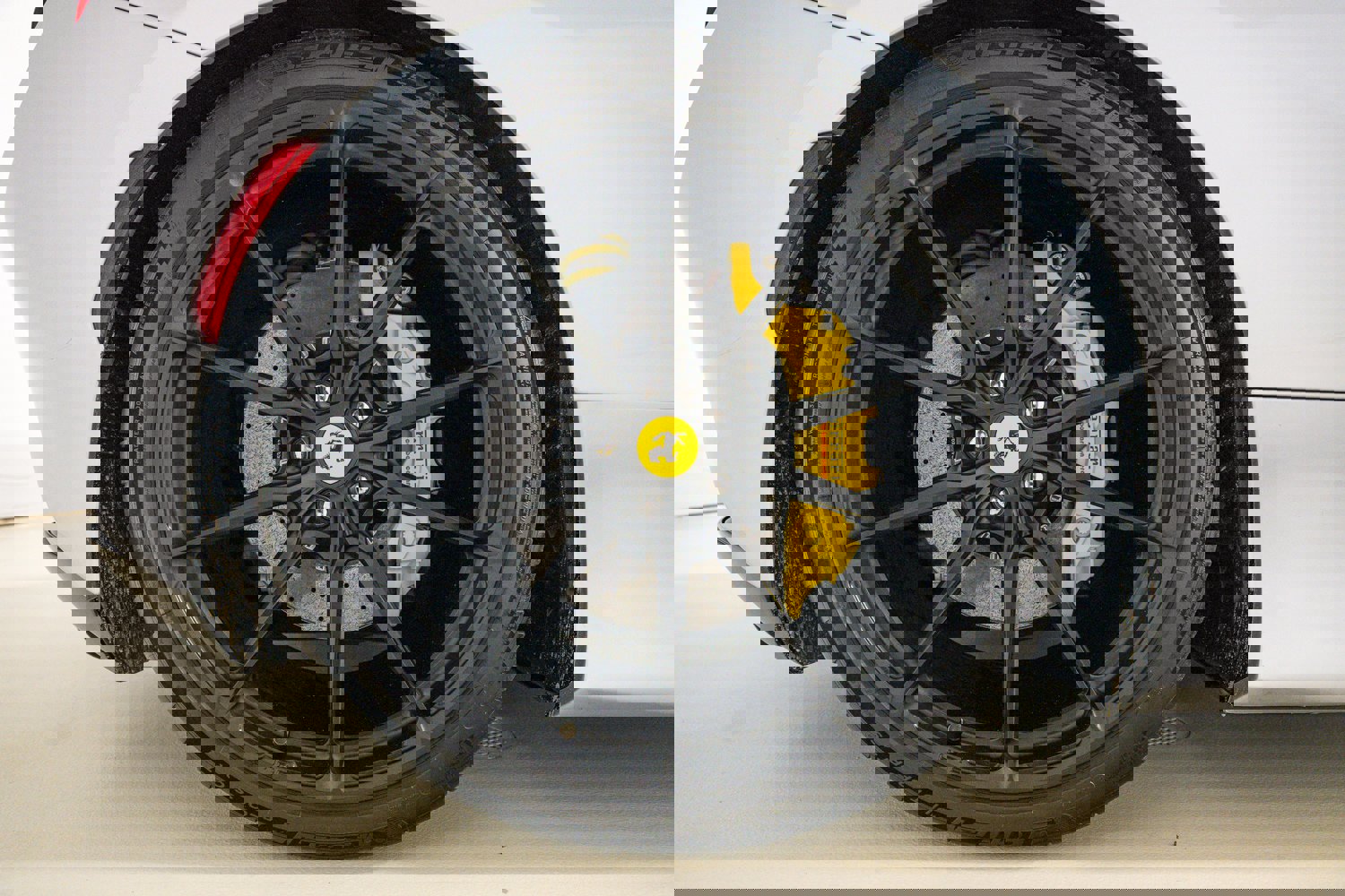 Used 2021 Ferrari F8 Tributo image 23