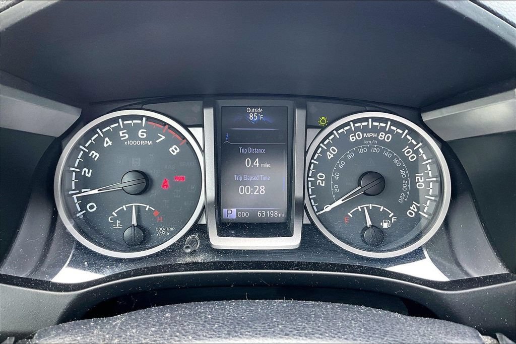 Used 2017 Toyota Tacoma Limited RWD image 22