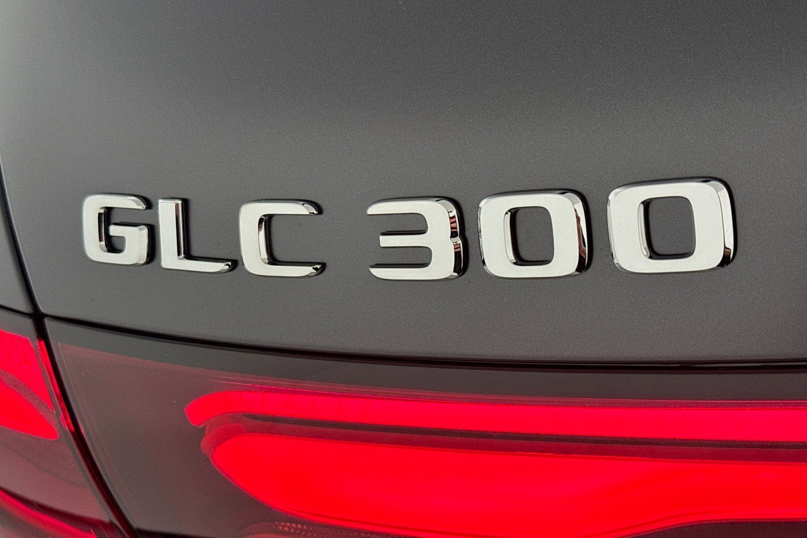 New 2026 Mercedes-Benz GLC 300 image 8