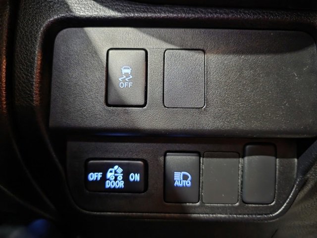 Used 2023 Toyota Tacoma SR image 18