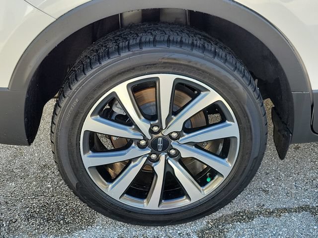 Certified 2019 Lincoln MKC Reserve w/ MKC Climate Package FWD image 11