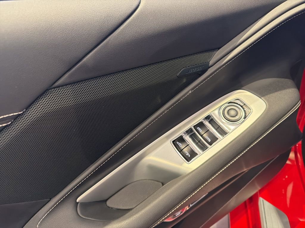 Used 2021 Chevrolet Corvette Stingray Convertible w/ Battery Protection Package image 10