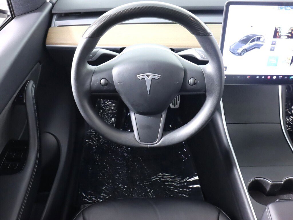 Used 2020 Tesla Model Y Long Range image 29