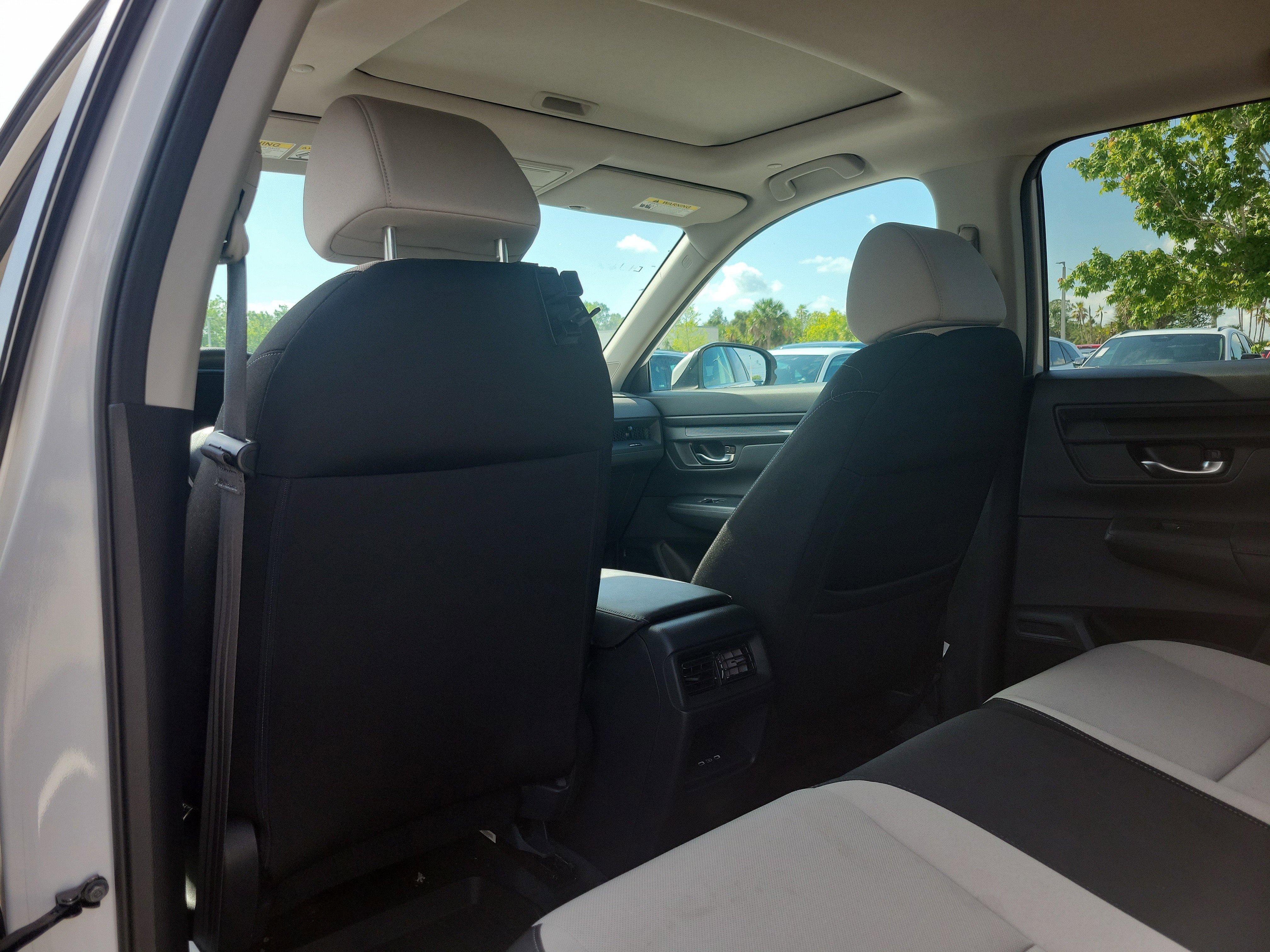 Used 2024 Honda CR-V EX image 14