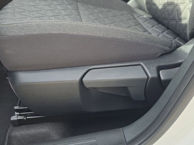 New 2026 Nissan Kicks SV w/ Cold Weather Package image 22