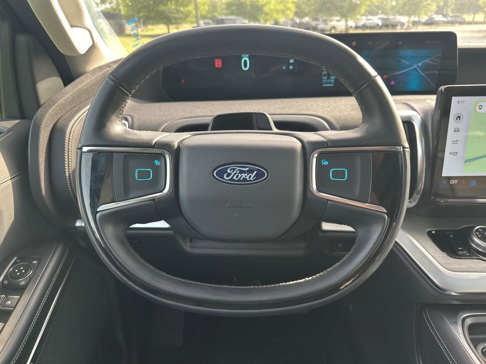 Used 2025 Ford Expedition Max Platinum AWD/4WD image 21