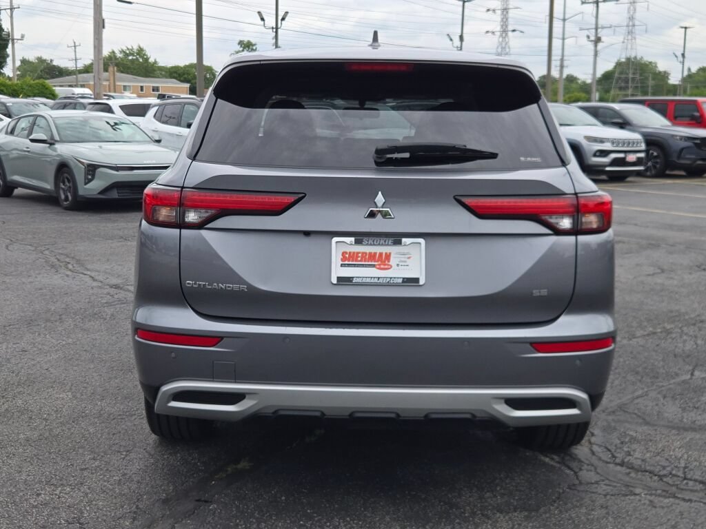 Used 2024 Mitsubishi Outlander SE Black Edition AWD/4WD image 21