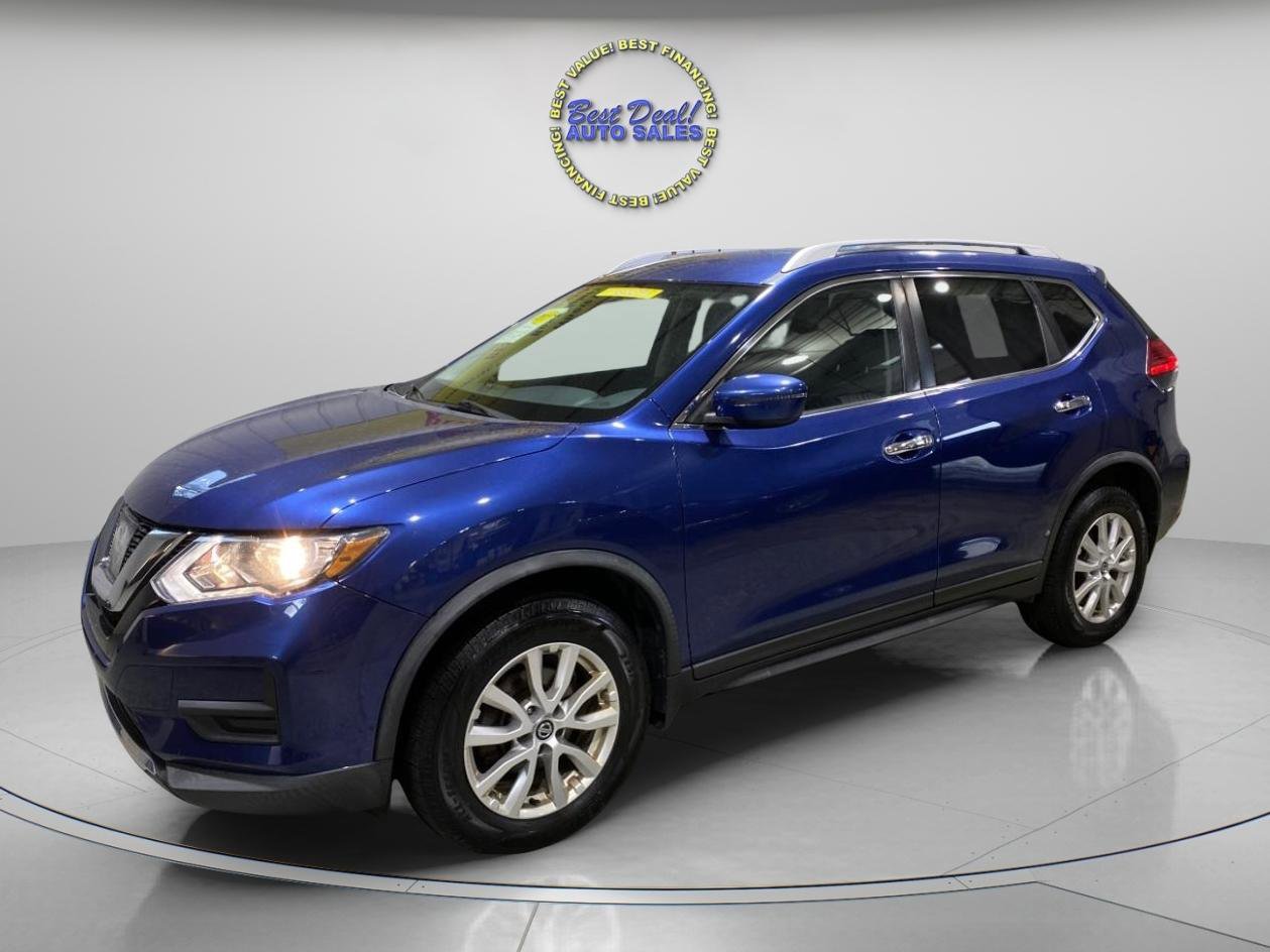 Used 2017 Nissan Rogue SV