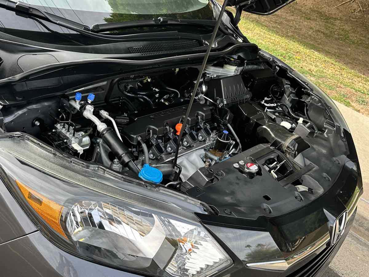 Used 2017 Honda HR-V LX image 55