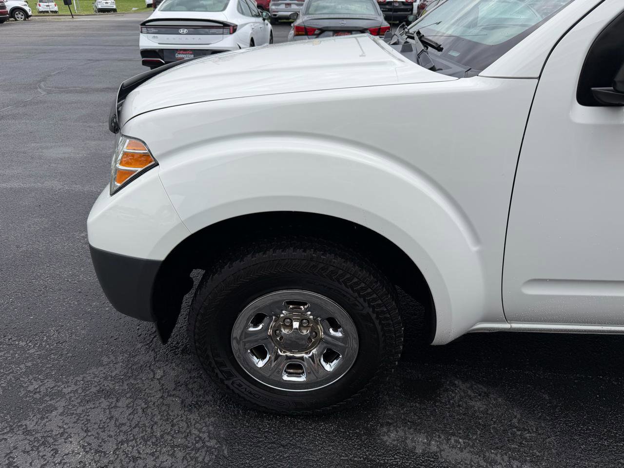 Used 2019 Nissan Frontier S RWD image 11