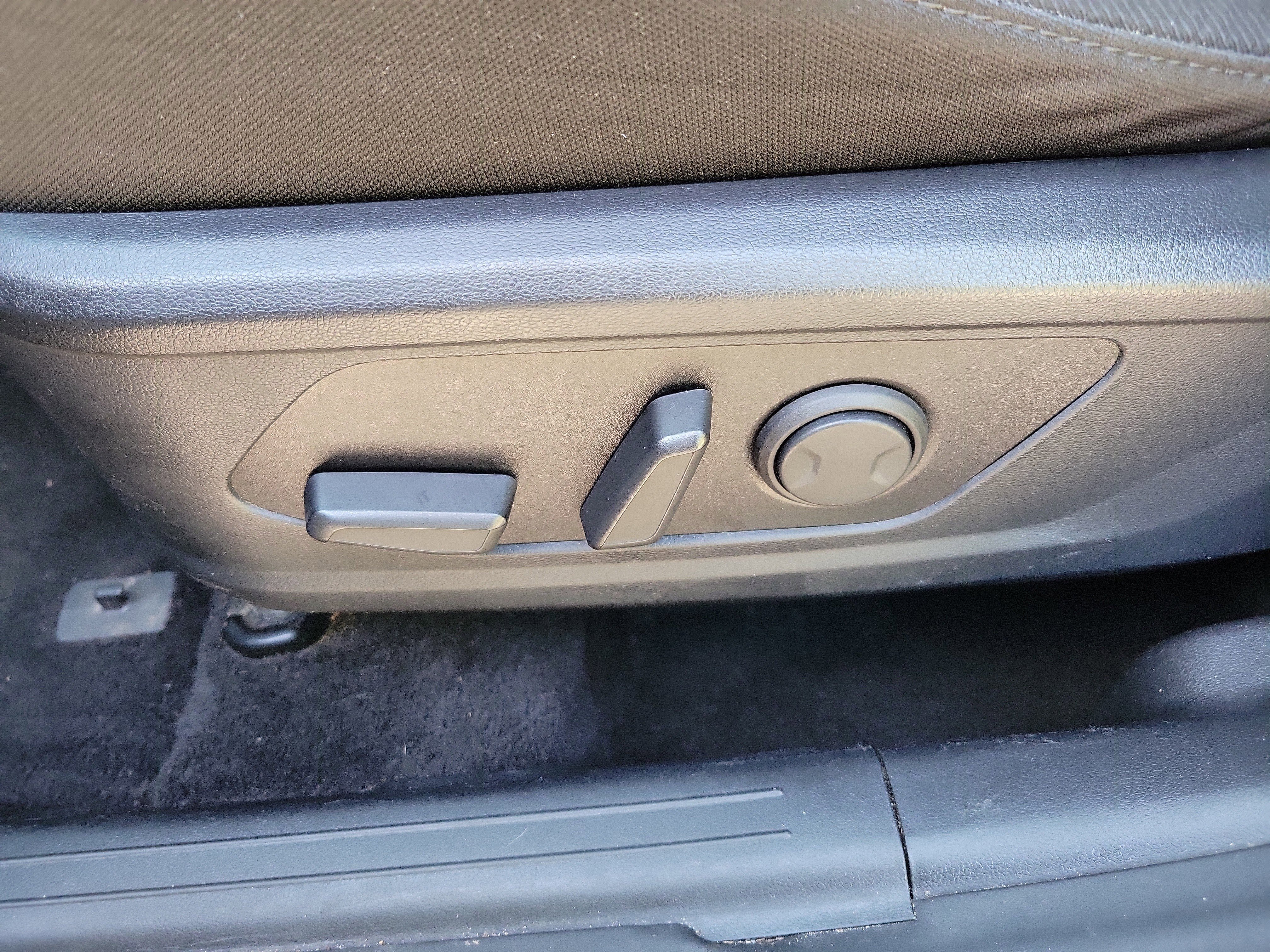 Used 2022 Hyundai Tucson XRT w/ Cargo Package image 24