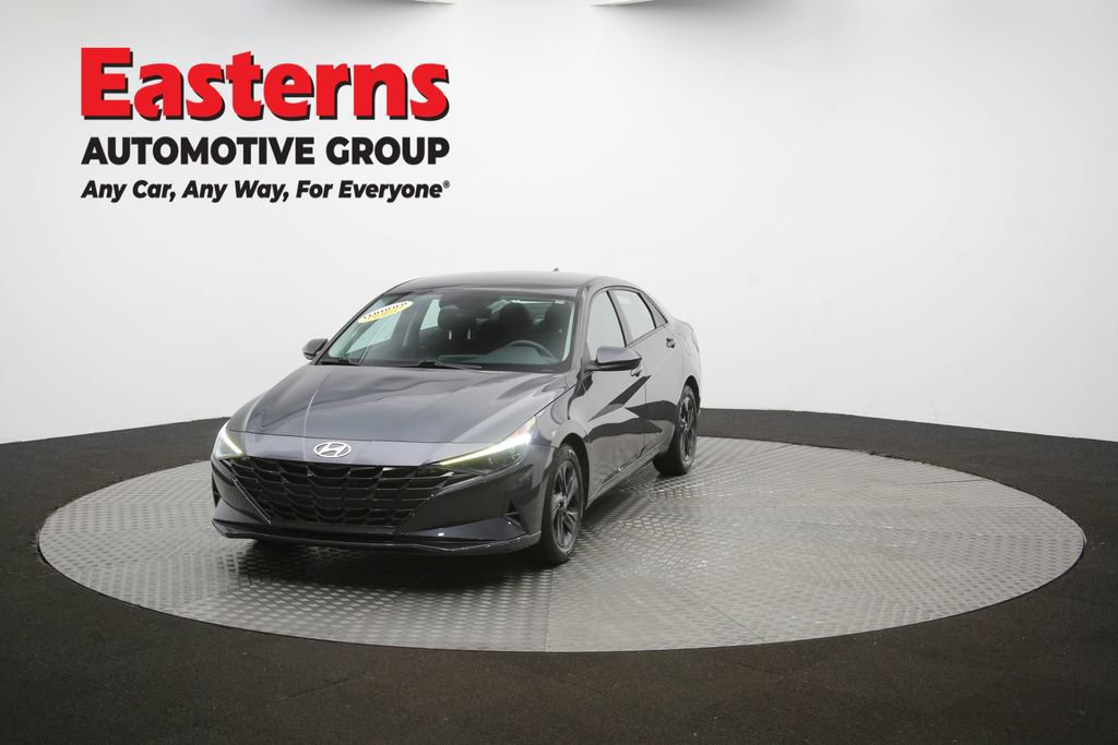 Used 2021 Hyundai Elantra SEL FWD image 53