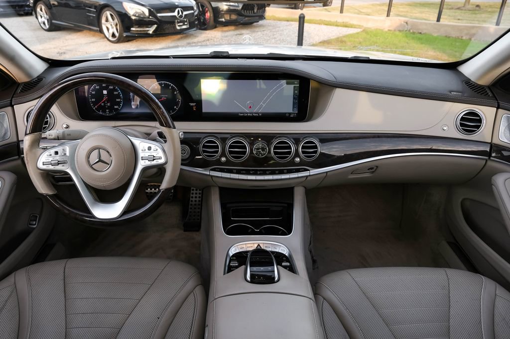 Used 2019 Mercedes-Benz S 560 4MATIC Sedan image 11