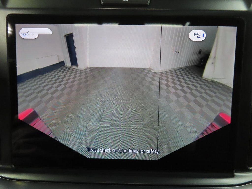 Used 2025 Ford F450 Platinum AWD/4WD image 20