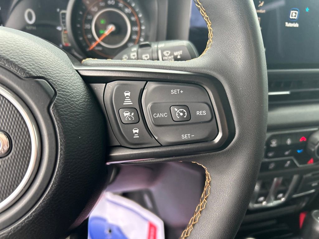 Used 2024 Jeep Wrangler Sport S image 25
