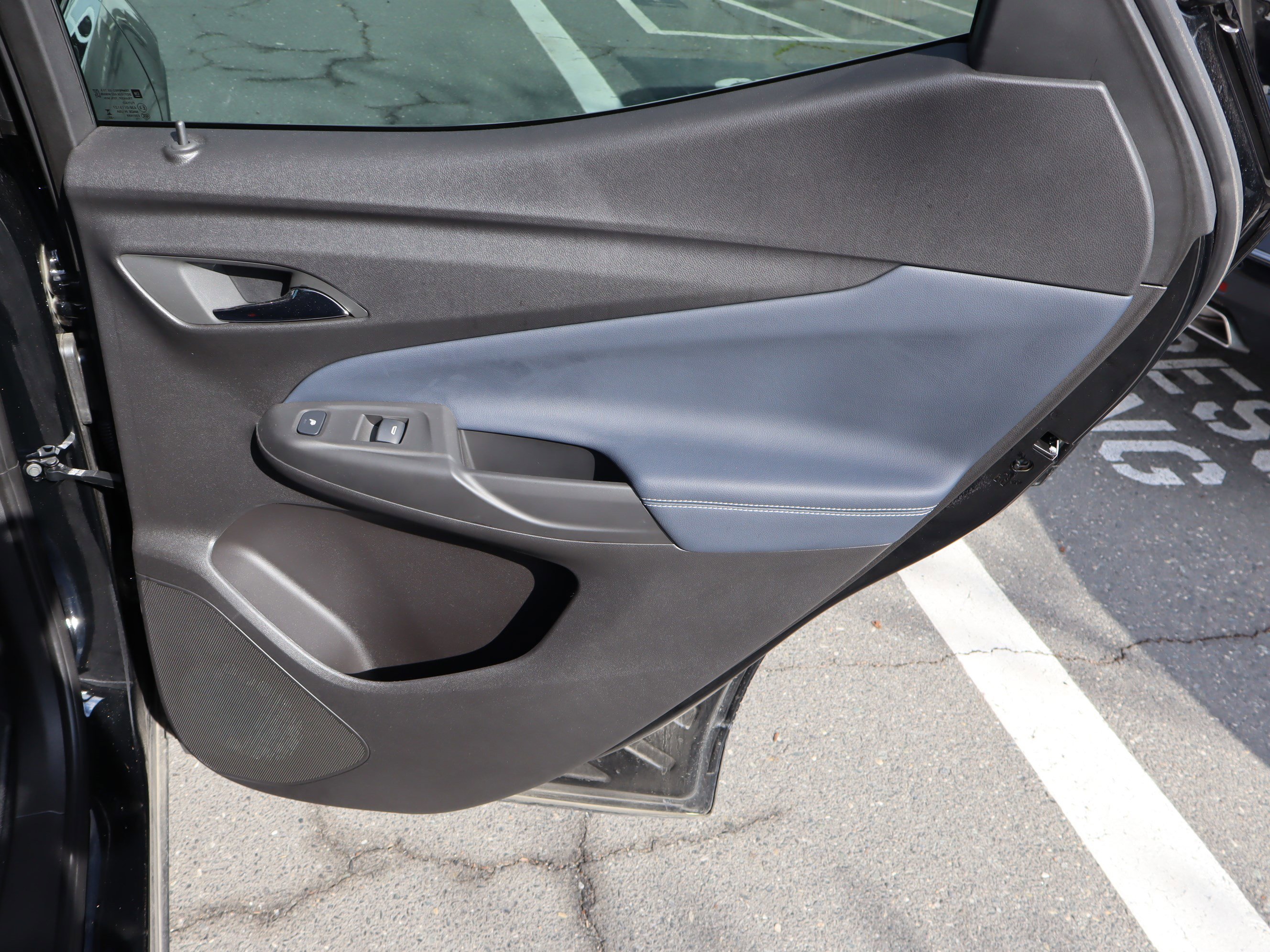 Certified 2023 Chevrolet Bolt EUV Premier image 33