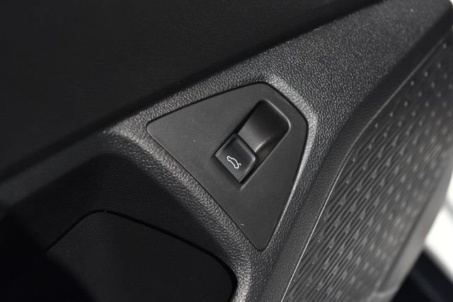 New 2026 Volkswagen Jetta GLI Autobahn FWD image 9
