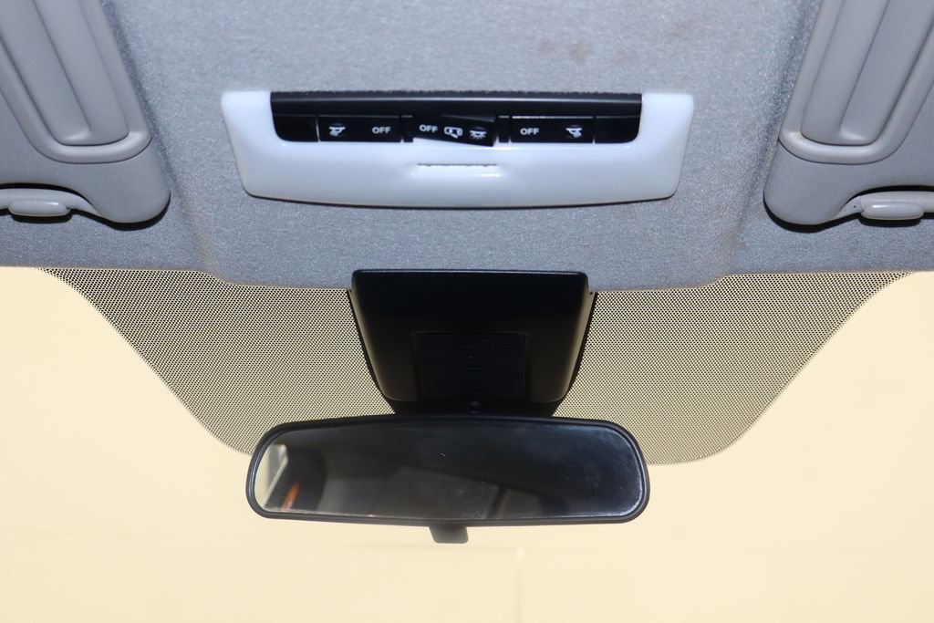 Used 2023 Nissan Kicks SV image 23