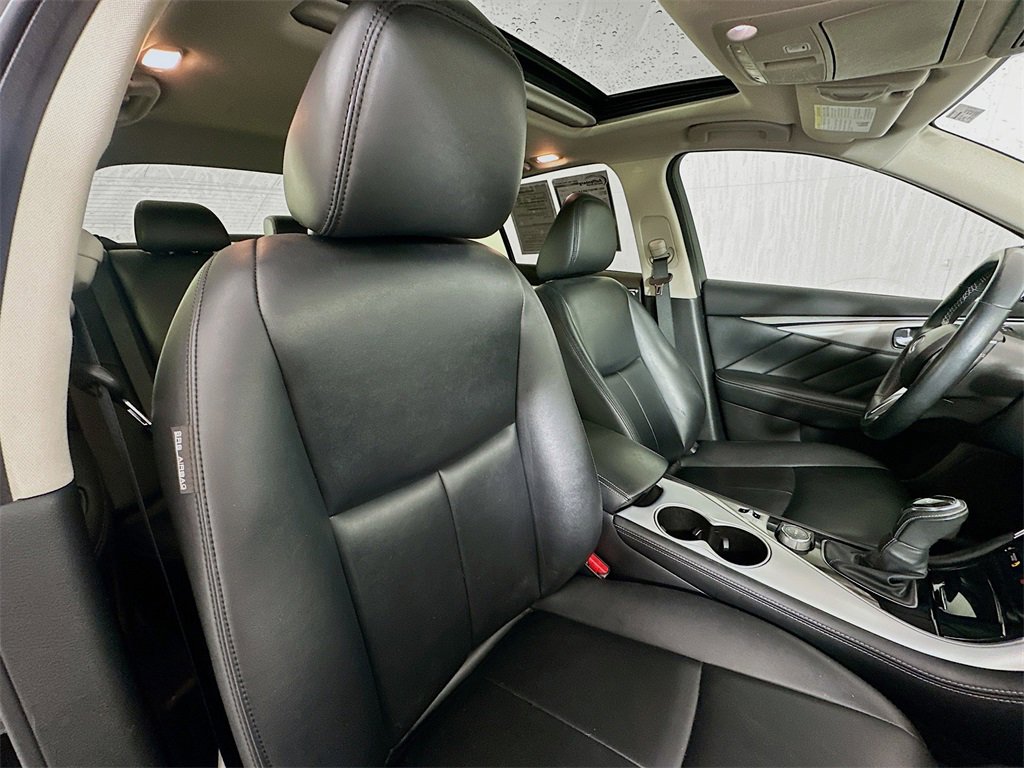 Used 2021 INFINITI Q50 Luxe w/ Cargo Package image 28