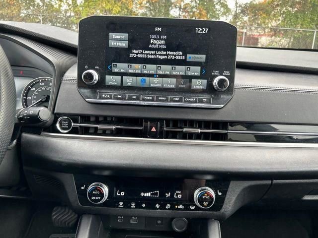 Used 2024 Mitsubishi Outlander SE image 29