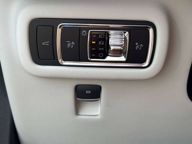 New 2026 Lincoln Nautilus Reserve w/ Jet Appearance Package AWD/4WD image 20