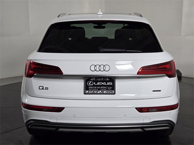 Used 2021 Audi Q5 2.0T Premium w/ Convenience Package image 5