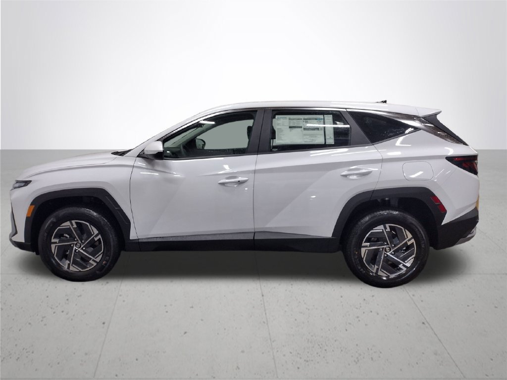 New 2026 Hyundai Tucson Blue SE AWD/4WD image 13