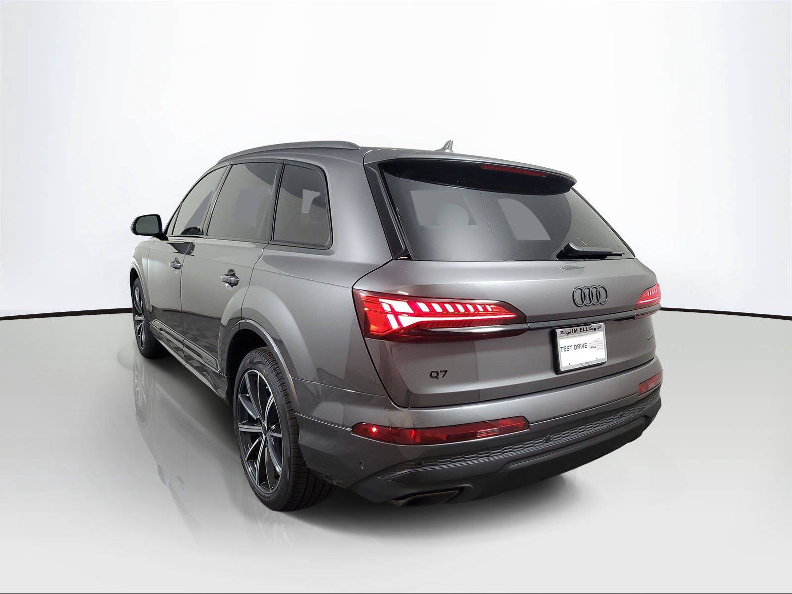 New 2026 Audi Q7 2.0T Premium Plus AWD/4WD image 4